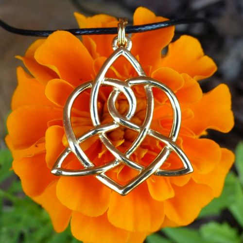 Celtic Sisters' Knot Necklace